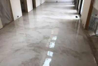 İzmir Mikro Beton: Modern Zemin Kaplama Çözümlerinde Profesyonel ve Estetik Yaklaşım